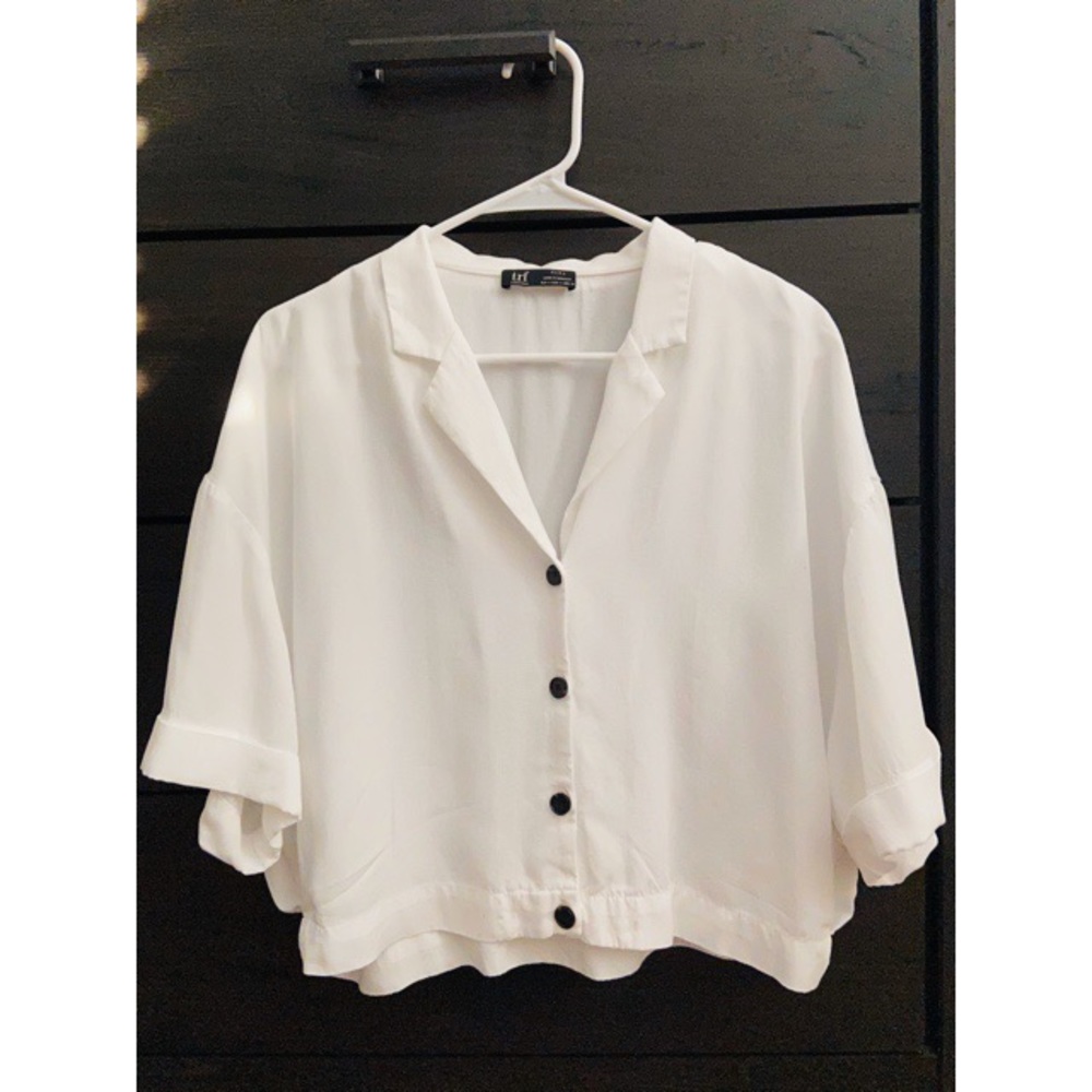 Zara Short-sleeve Shirt. Size S